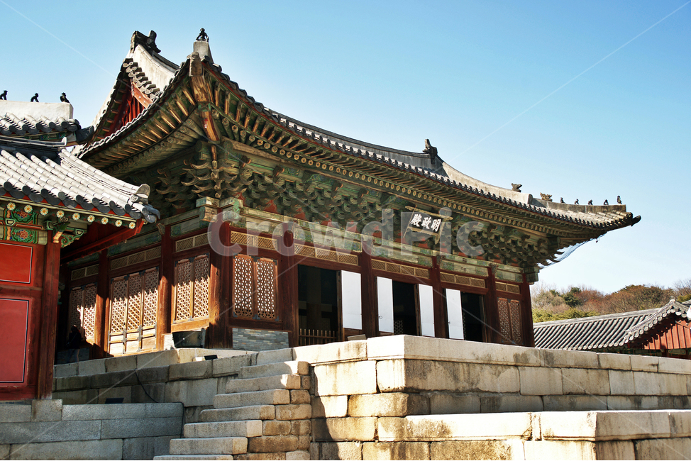 명정전,창경궁,국보제226호,전각,정전,조선시대,궁궐,고건축,답도,월대,한국전통,한국문화,korean traditional,korean culture,랜드마크,landmark,tourist attraction,한국랜드마크,한국관광지,한국명소,korea landmark,korea tourist attraction,건축물,건물외관,exterior,building,structure,architecture,construction
