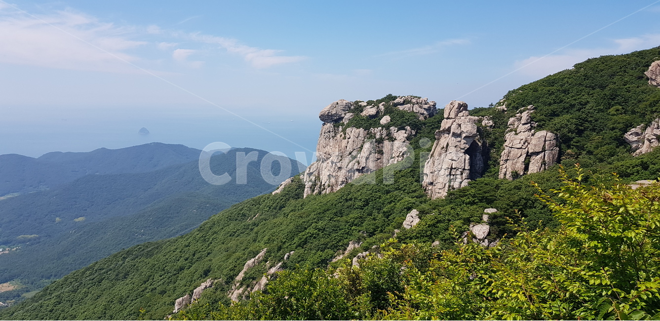 자연풍경,마을풍경,한국전통,보리암,남해바다,남해풍경,랜드마크,자연,풍경,nature,landscape,한국자연풍경,한국자연경관,korea nature landscape,outdoors,옥외,cliff,낭떠러지