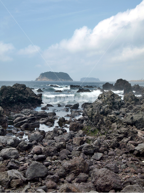 섶섬,보목포구,올레6코스,올레길,제주,서귀포시,바다,기암괴석,자연,풍경,nature,landscape,한국자연풍경,한국자연경관,korea nature landscape,제주도,jeju,jeju island,promontory,곶,outdoors,옥외,sea,ocean,대양,water,물