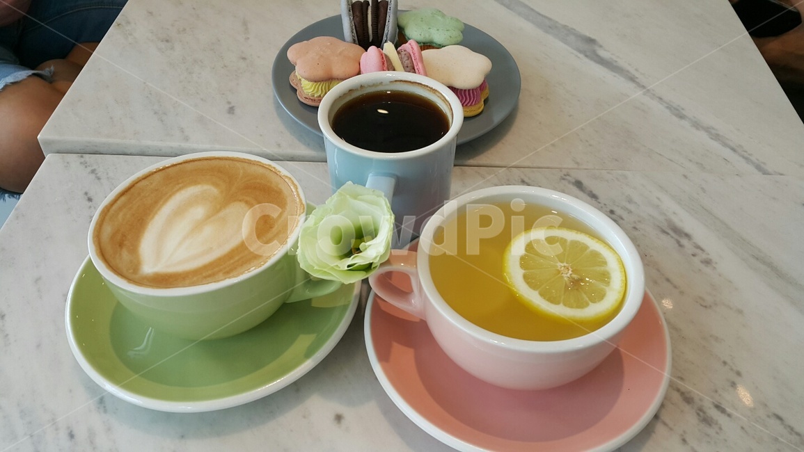 커피,까페,마카롱,라떼,레몬차