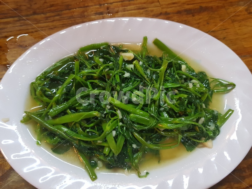 모닝글로리,베트남모닝글로리,베트남요리,베트남음식,모닝글로리볶음,호이안맛집,호이안모닝글로리