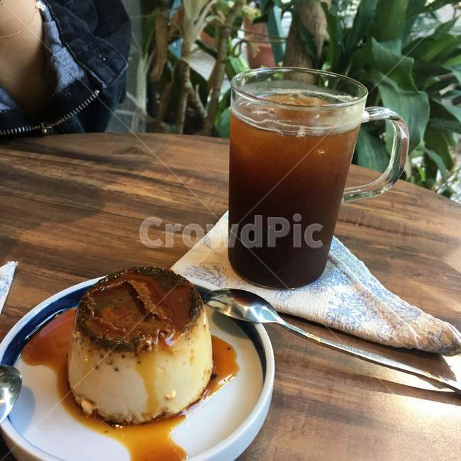 cafe,coffee,desert,커피,아메리카노,아이스아메리카노,푸딩,디저트