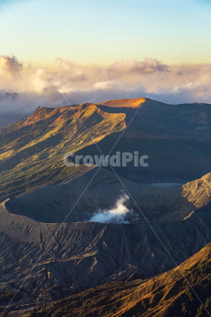 브로모,bromo,volcano,분화구,인도네시아,세계,indonesia,경치,산,화산,산맥,nature,자연,outdoors,옥외,scenery