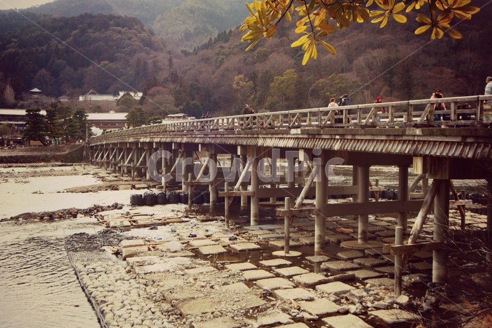 다리,목조,풍경,교토,일본,자연,풍경,nature,landscape,시골,마을,country,rural,town,해외,외국,세계,foreign,oversea,world,세계자연풍경,해외자연풍경,외국자연풍경,world nature landscape,water,물,waterfront,워터 프론트