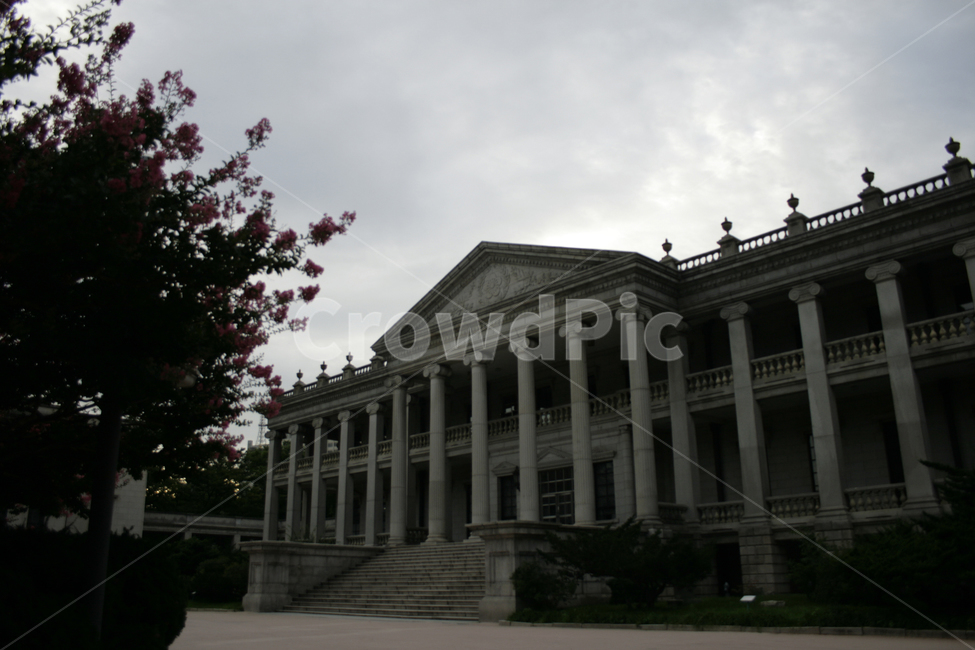 덕수궁,석조전,근대건축,한국,고궁,한국전통,한국문화,korean traditional,korean culture,랜드마크,landmark,tourist attraction,한국랜드마크,한국관광지,한국명소,korea landmark,korea tourist attraction,건축물,건물외관,exterior,building,structure,architecture,construction