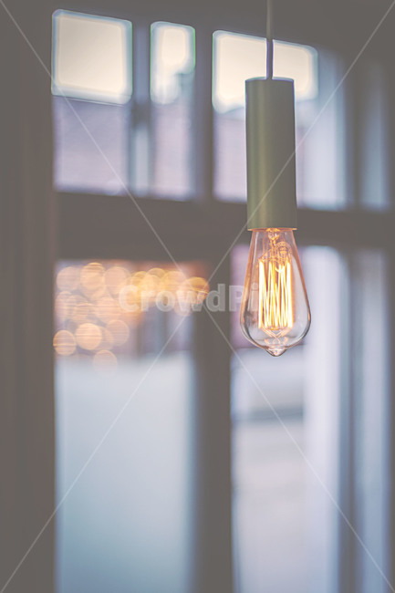 카페,조명,전구,인테리어,cafe,light,electricbulb,interior,감성,sensible,feeling,사물,물건,오브젝트,thing,object,matter