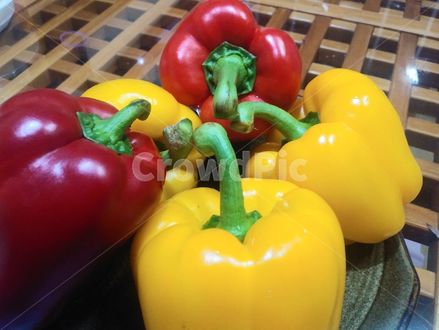 파프리카,피망,채소,야채,싱싱,노란피망,빨간피망,음식,식재료,요리,food,cook,meal,dishes,food reserves,채소,야채,vegetables