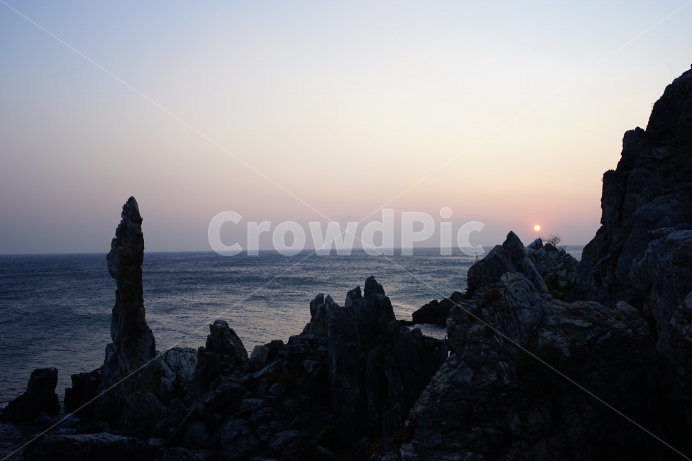 추암해변,촛대바위,겨울바다,일출,동해바다,자연,자연,풍경,nature,landscape,한국자연풍경,한국자연경관,korea nature landscape,promontory,곶