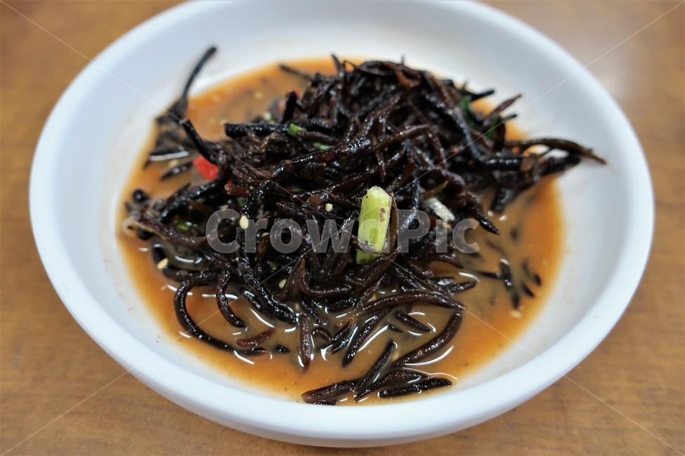 톳,무침,반찬,해초,해조류,갈조,식물,생톳,음식,음식,식재료,요리,food,cook,meal,dishes,food reserves