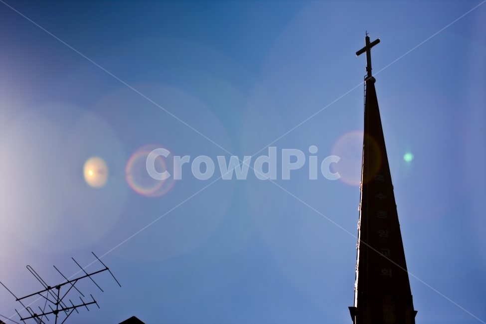 교회,실루엣,보케,church,silhouette,bokeh,wallpaper,종교,신앙,religion,belief,faith,건축물,건물외관,exterior,building,structure,architecture,construction
