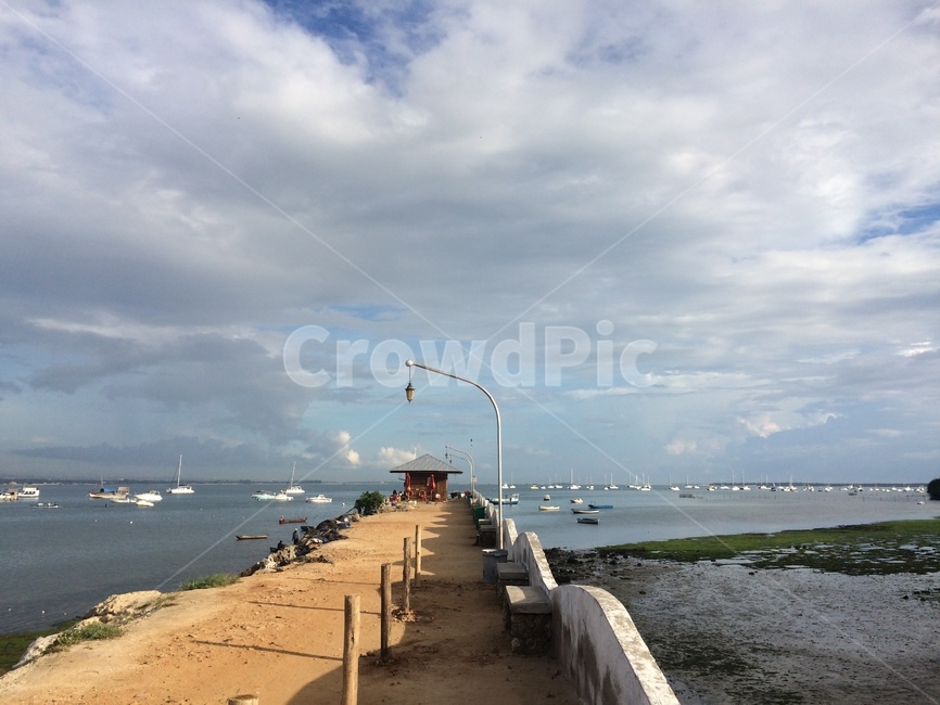 탄자니아,tanzania,daressalaam,다르에스살람,해변가,ocean,하늘,sky,자연,풍경,nature,landscape,해외,외국,세계,foreign,oversea,world,세계자연풍경,해외자연풍경,외국자연풍경,world nature landscape,water,물,waterfront,워터 프론트,port,포트,pier,교각