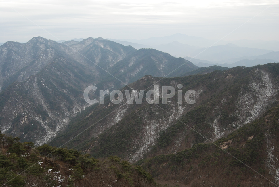 동악산,형제봉,배넘어재,곡성군,등산로,능선,치유,여행,돌,산행,힐링,자연,동행,등산,계절,한국,한국명산,한국등산,풍경,나무,하늘,겨울,계절,winter,season,자연,풍경,nature,landscape,한국자연풍경,한국자연경관,korea nature landscape,slope,경사,mountain,산,outdoors,옥외,mountain range,산맥