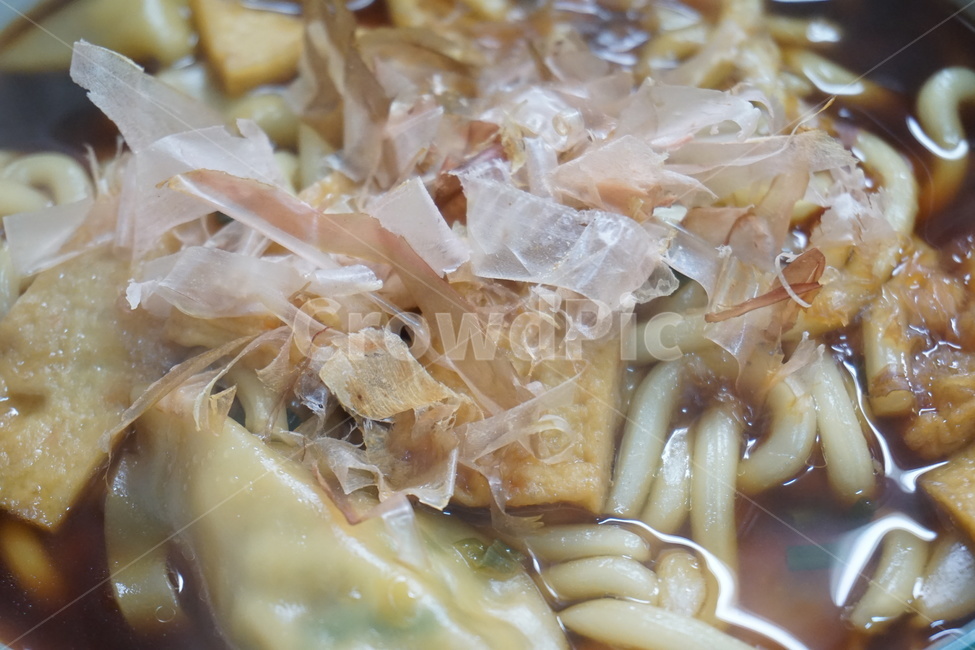 가쓰오우동,우동확대,우동,가쓰오부시,면,겨울,포장마차,음식,식재료,요리,food,cook,meal,dishes,food reserves,면류,면요리,noodles,일식,일본음식,일본요리,Japanese food,Japanese dishes,Japanese meal,Japanese cook