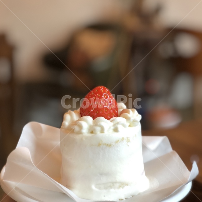크림,디저트,dessert,케이크,딸기,음식,음식,식재료,요리,food,cook,meal,dishes,food reserves,디저트,간식,후식,dessert,snack