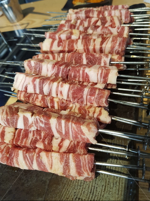 양꼬치,음식,고기,술안주,양고기,중국음식,구이,꼬치,음식,식재료,요리,food,cook,meal,dishes,food reserves,육류,고기,meat,중식,중국음식,중화요리,chinese food,chinese dishes,chinese meal,chinese cook