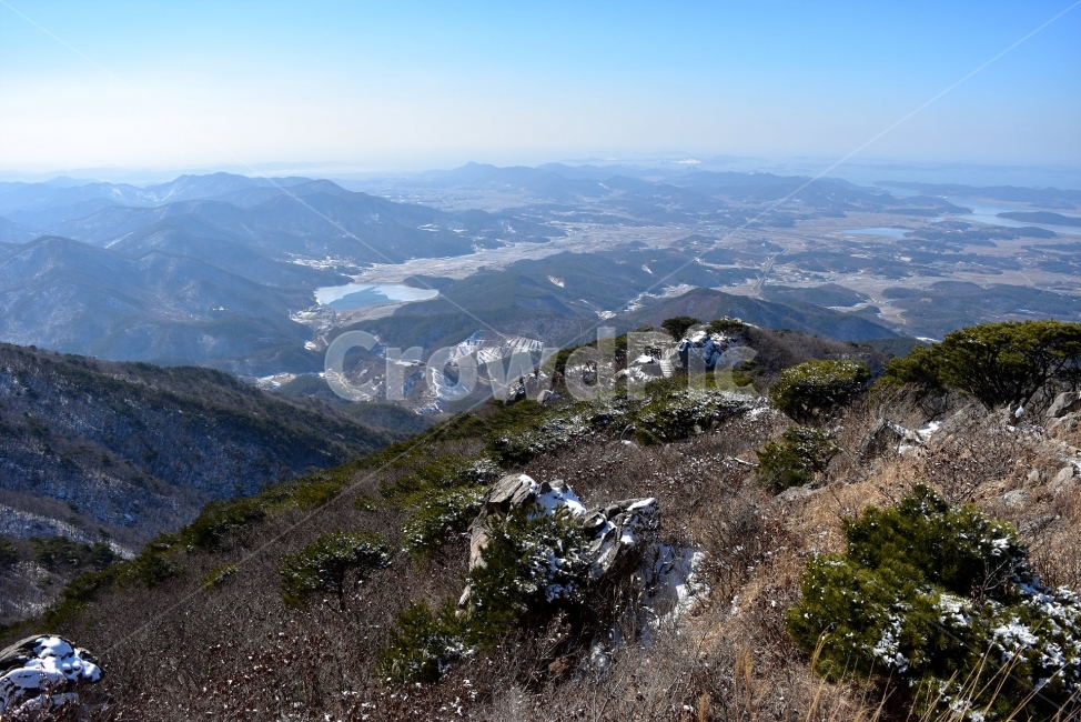 오서산,설경,눈꽃,풍경,겨울,자연,눈,스포츠,등산,산행,nature,snow,겨울풍경,느낌,아름다운,신비로운,경이로운,다큐,필,힐링,명산,국립공원,순백,landscape,winter,season,천제단,운해,영산,트레킹,인기명산,조망,전망,억새,광천,겨울,계절,winter,season,자연,풍경,nature,landscape,한국자연풍경,한국자연경관,korea nature landscape,outdoors,옥외,scenery,경치,slope,경사
