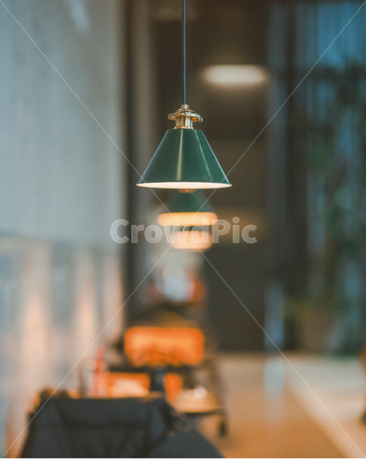 lamp,램프,카페,cafe,배경흐림,감성,sensible,feeling,인테리어,실내디자인,interior design