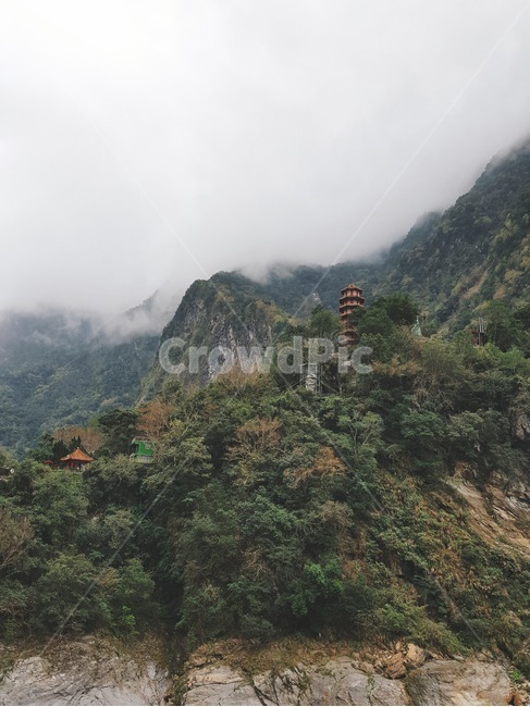 안개,산,절,산속절,안개낀산,안개낀절,풍경,자연,자연,풍경,nature,landscape,해외,외국,세계,foreign,oversea,world,세계자연풍경,해외자연풍경,외국자연풍경,world nature landscape,outdoors,옥외