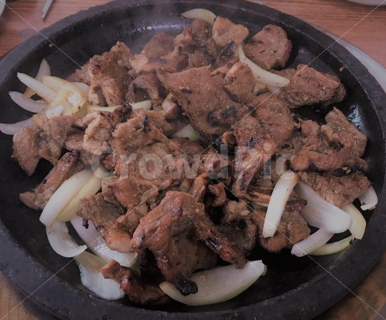 고기,숯불고기,poke,eat,먹다,delicious,맛있는,hot,음식,식재료,요리,food,cook,meal,dishes,food reserves,육류,고기,meat