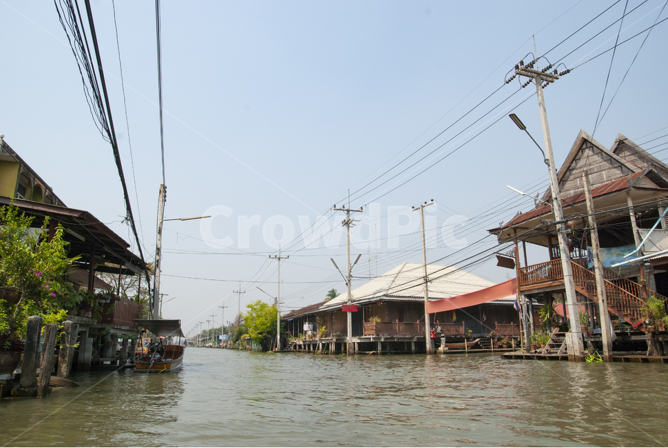 방콕,수상가옥,수상가옥들,전선,흙탕물,배