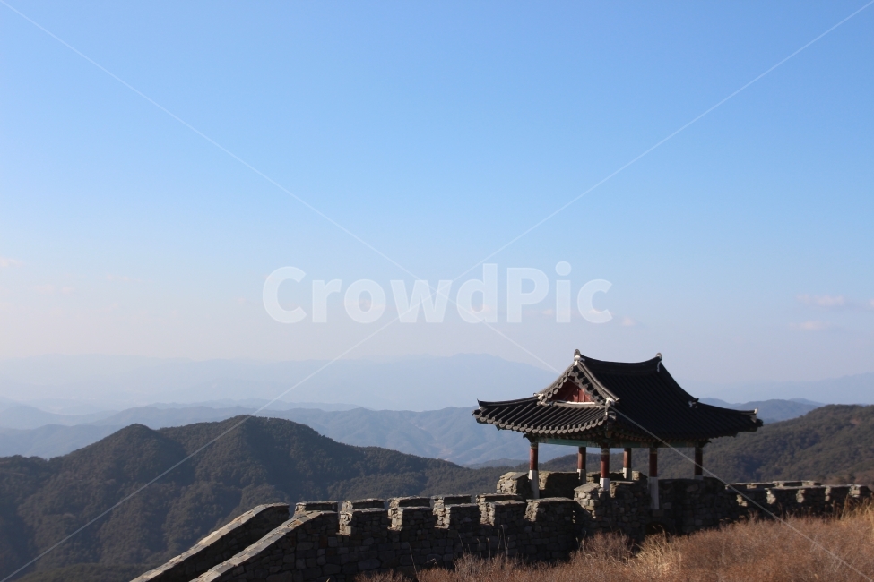 황매산,산성,산청,함양,산,풍경,자연,기와,성,자연,풍경,nature,landscape,한국자연풍경,한국자연경관,korea nature landscape,한국전통,한국문화,korean traditional,korean culture,architecture,건축물,building,건물