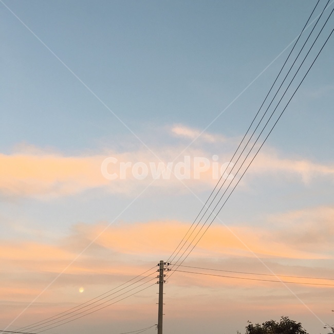 하늘,구름,노을,감성사진,전기줄,예쁜하늘,자연,풍경,nature,landscape,cable,케이블,power lines,전력선,construction crane,건설 크레인,electric transmission tower,송전탑