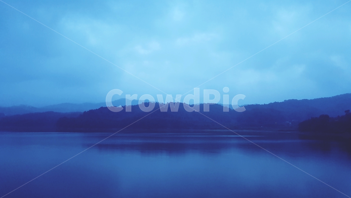 새벽,안개,호수,물안개,파란,산,하늘,자연,자연,풍경,nature,landscape,water,물,outdoors,옥외