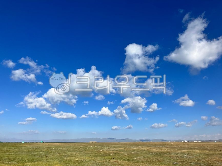 sky,blue sky,yurta,nature,Central Asia,Kyrgyzstan,grassland