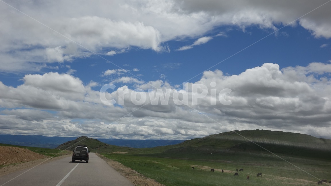 길,도로,자연,nature,road,highway,horizon,지평선,sky,하늘,cloud,구름,몽골,초원,표지판,지프차,모험,아웃도어,하이웨이