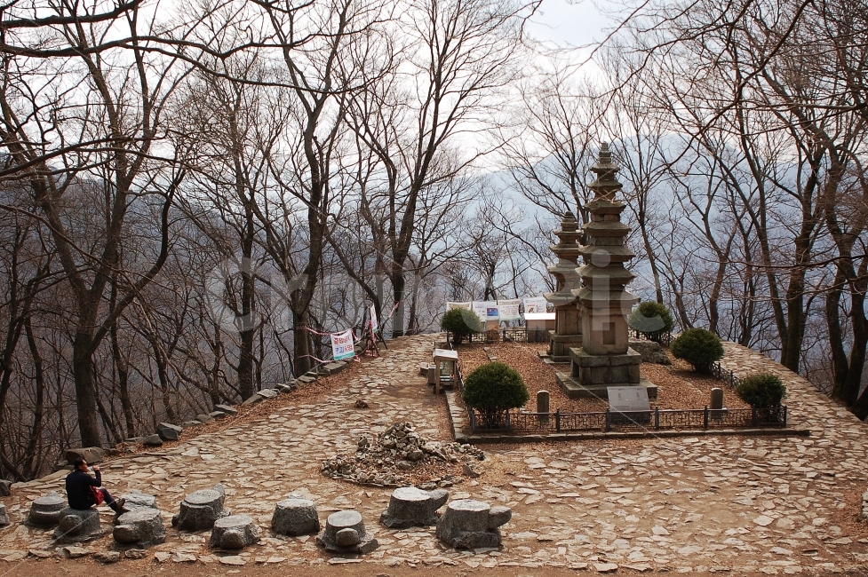 사진,니콘,계룡산,동학사,상원암,남매탑,풍경,풍경사진,한국전통,한국문화,korean traditional,korean culture,종교,신앙,religion,belief,faith