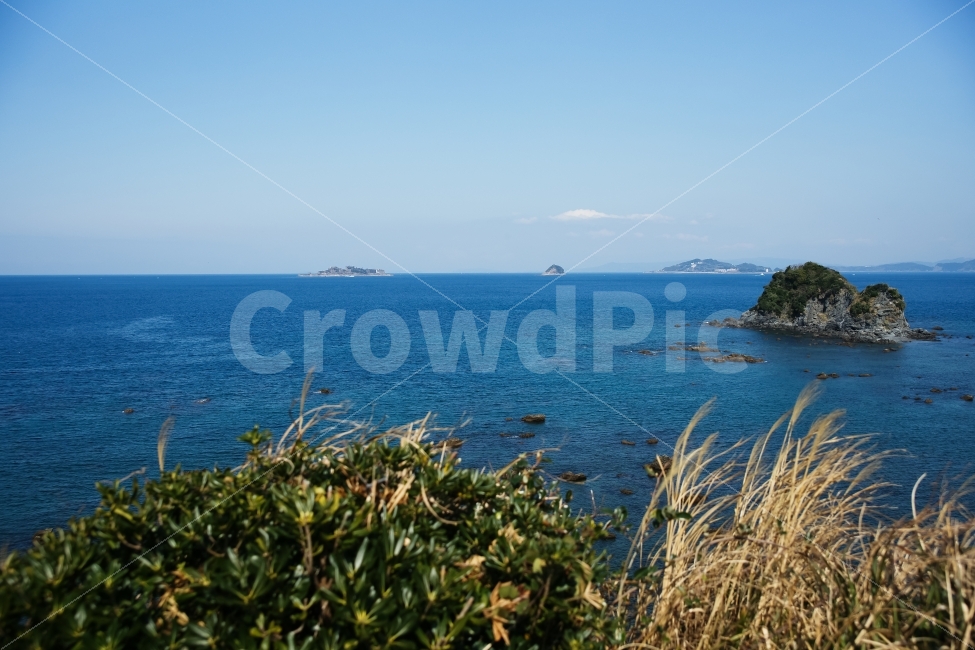 해외,일본,나가사키,군함도,바다,역사의비애,자연,풍경,nature,landscape,해외,외국,세계,foreign,oversea,world,outdoors,옥외,land,땅,shoreline,해안선,water,물,ocean,대양,sea,promontory,곶,plant,식물,grass,잔디