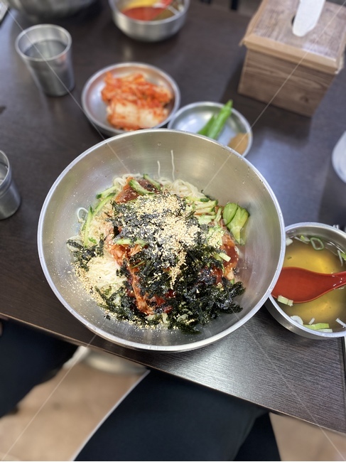 food,음식,비빔국수,국수,누들,noodle,사발