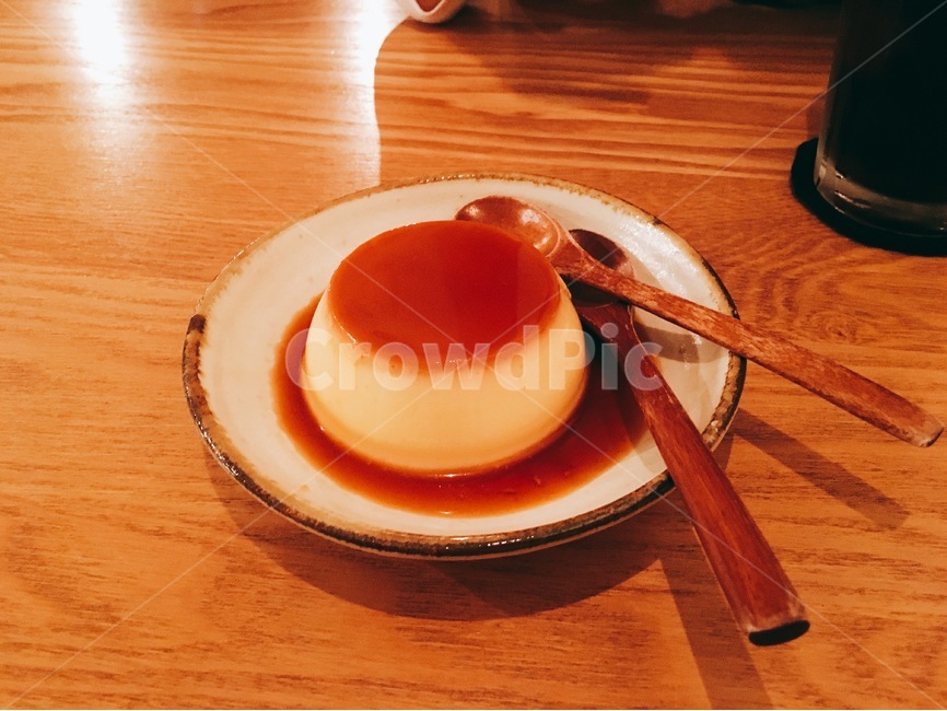 카페,디저트,푸딩,테이블,달콤,카라멜,음식,식재료,요리,food,cook,meal,dishes,food reserves,디저트,간식,후식,dessert,snack