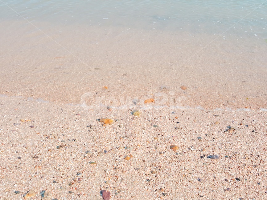 에메랄드빛바다,투명한바다,모래사장,조개,돌맹이,자연,풍경,nature,landscape,해변,바다,beach,sea,outdoors,옥외,sand,모래