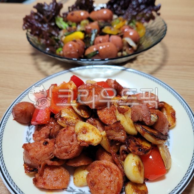 소세지야채볶음,소세지볶음,소세지,소세지요리,소시지,meat,음식,food,요리,dish,meal,식사,쏘야,야식,안주