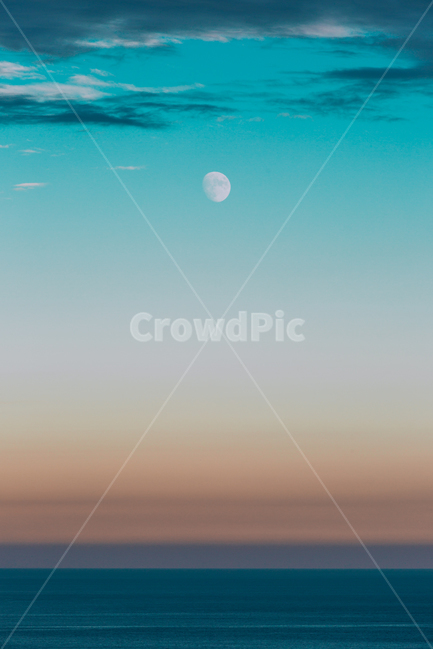 nature,자연,outdoors,옥외,바다,구름,파스텔,달,moon,sea,노을,해질녘,자연,풍경,nature,landscape,색깔,색상,색채,색감,color sense,color sensitivity,feeling of color