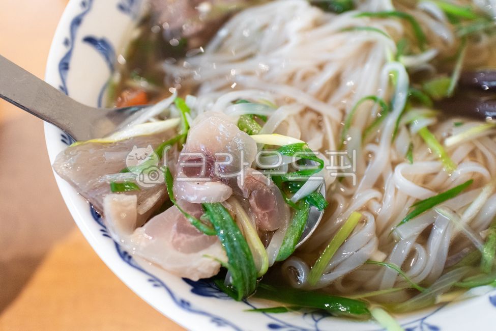 쌀국수,pho,noodle,ricenoodle,베트남음식쌀국수,하노이,고기,국물요리,베트남쌀국수,베트남음식,소고기쌀국수,음식,국수,면요리,면류,따끈한,dish,meal,noodles,식사,ricenoodles,vietnam,식재료,요리,cook,dishes,food,reserves