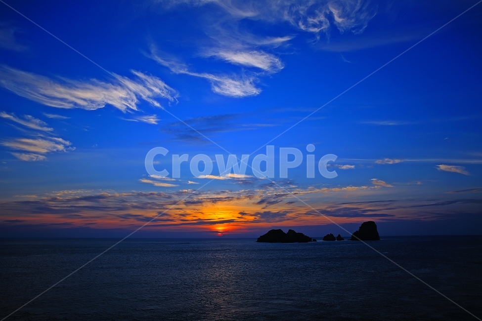 홍도,다도해해상국립공원,일몰,하늘,푸른하늘,바다,자연,풍경,nature,landscape,한국자연풍경,한국자연경관,korea nature landscape,outdoors,옥외,land,땅,sky,sunset,dawn,새벽,red sky,붉은 하늘,dusk,황혼