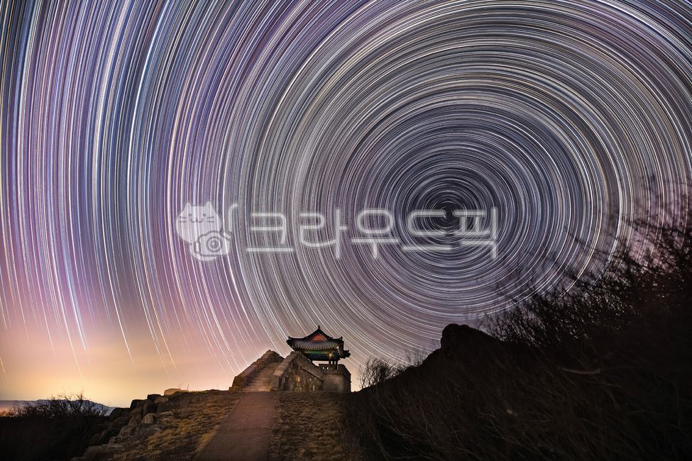 건축물,건물,building,산성별궤적,별궤적,야경,황매산