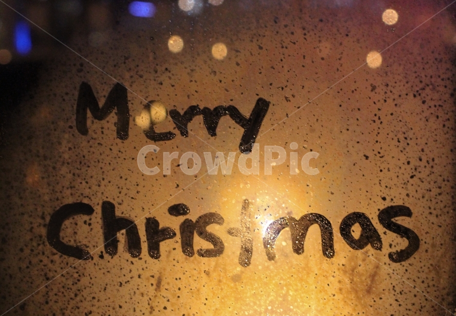 크리스마스,메리크리스마스,Christmas,Merry,성에,글자,수증기,유리,서릿발,겨울,기온,배경,붚빛,조명,빛망울,야경,밤,풍경,nightscape,night,landscape,기념일,축하,anniversary,congratulation,celebrate,celebration,메리크리스마스,성탄절,merry christmas,감성,sensible,feeling,drink,음주,beer,맥주,alcohol,알코올,beverage,마실 것