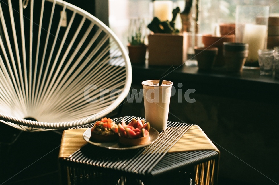 카페,디저트,커피,인테리어,감성,휴식,dessert,coffee,break,음식,식재료,요리,food,cook,meal,dishes,food reserves,디저트,간식,후식,dessert,snack,커피,카페,coffee,cafe,감성,sensible,feeling