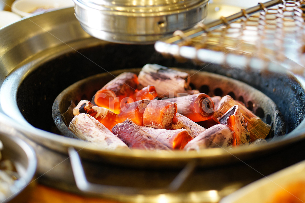 참숯,숯불구이,고깃집,숯불갈비,화로구이