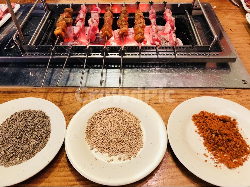 양꼬치,꼬치구이,칭따오,쯔란,양갈비,양고기,양고기요리,중국음식,음식,식재료,요리,food,cook,meal,dishes,food reserves,육류,고기,meat,중식,중국음식,중화요리,chinese food,chinese dishes,chinese meal,chinese cook