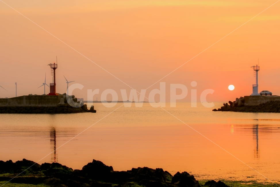해질녘,등대,바다,노을,풍경,자연,풍경,nature,landscape,등대,lighthouse,outdoors,옥외,ocean,대양,water,물,sea,land,땅