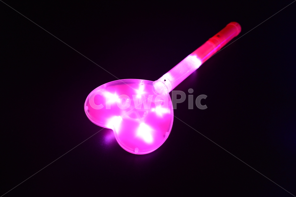 led,형광,야광,하트봉,요술봉,마술봉,요술,놀이,야광스틱,요술스틱,사물,물건,오브젝트,thing,object,matter