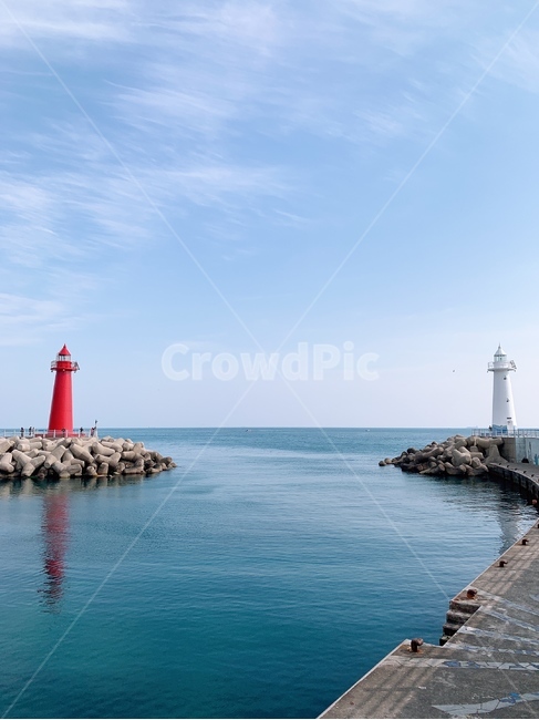 바다,물,돌,바위,등대,구름,하늘,물결,등대,lighthouse