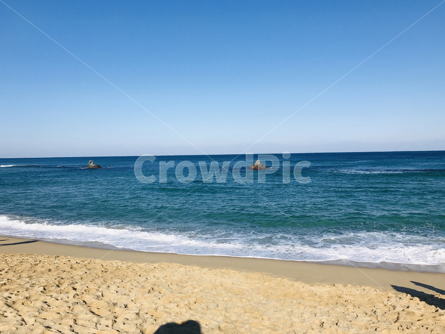 바다,sea,water,자연,바닷가,ocean,강릉,안목해변,하늘,모래,풍경,겨울바다,수평선,해수욕장,파란
