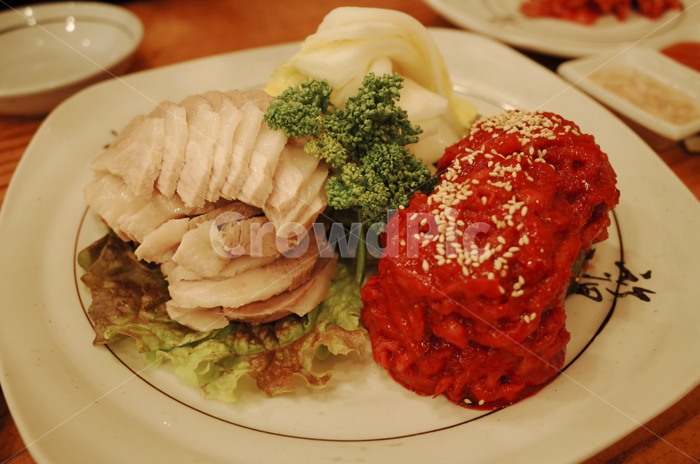 food,음식,dish,요리,돼지고기,보쌈,수육,보쌈고기