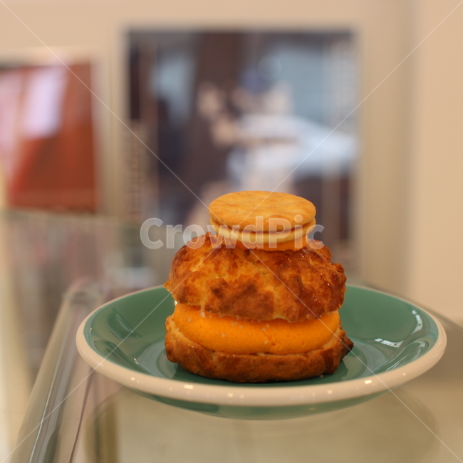 디저트,스콘,디저트메뉴,카페메뉴,빵,디저트접시,음식,식재료,요리,food,cook,meal,dishes,food reserves,디저트,간식,후식,dessert,snack