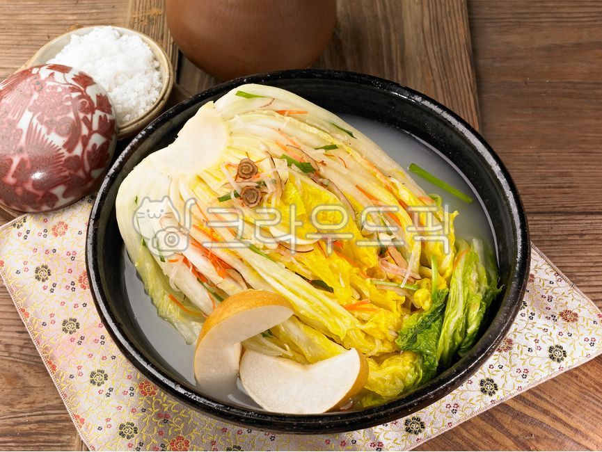 김치,백김치,물김치,나박김치,김장,한식,한국,요리,음식,발효,발효음식,배추,전통,전통음식,대한민국,먹거리,반찬